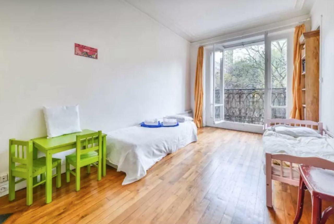 Appartement De Charme De 60 M2 Entre Montmartre Et Batignolles Paris Exterior foto